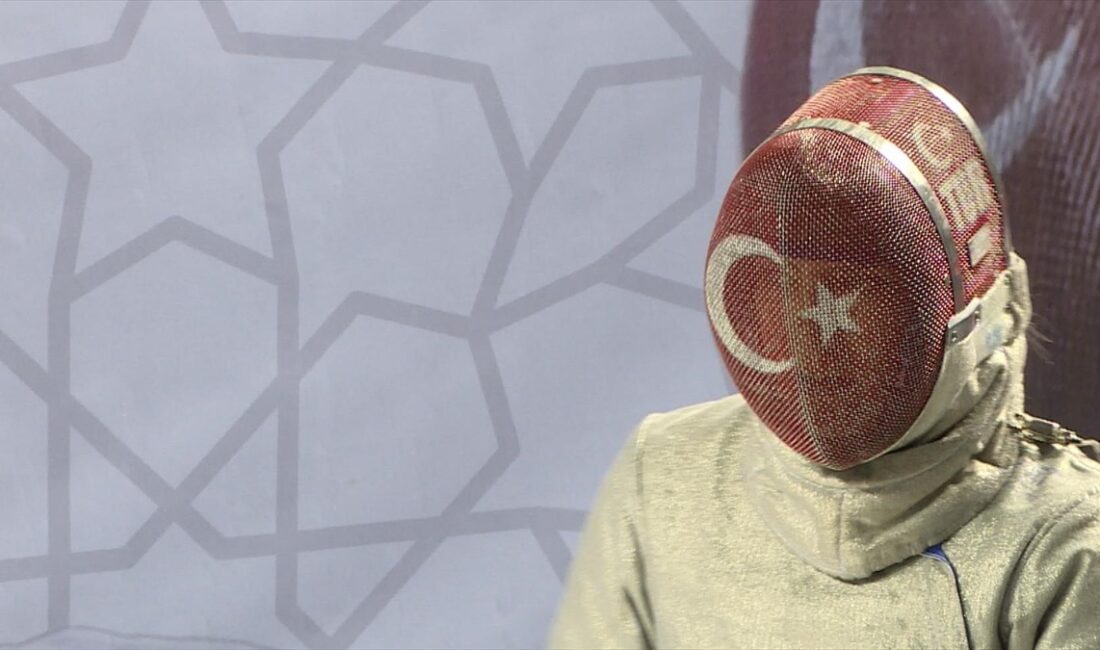 İsviçre'de yarın başlayacak Avrupa Eskrim Şampiyonası'nda Türkiye'den 24 sporcu mücadele