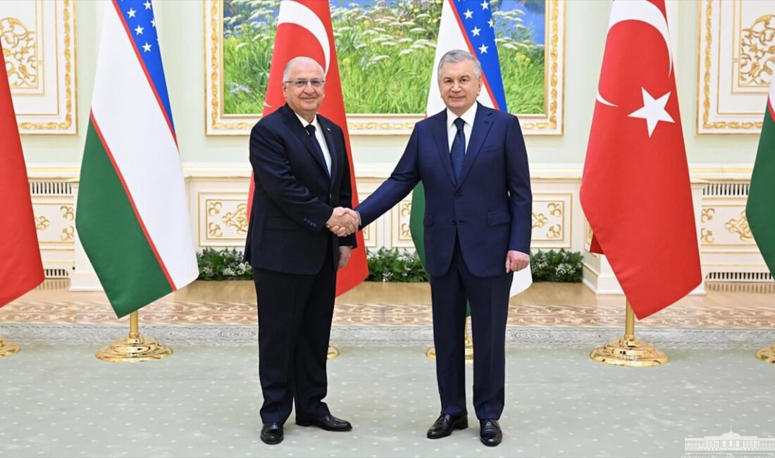TAŞKENT (AA) – Özbekistan Cumhurbaşkanlığı Ofisinden yapılan açıklamaya göre, Cumhurbaşkanı