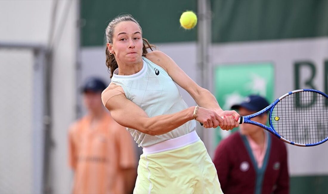 Milli tenisçiler, Wimbledon'da elemelere iyi başladı ANKARA (AA) – Kadınlarda ana tabloya kalmak için mücadele eden