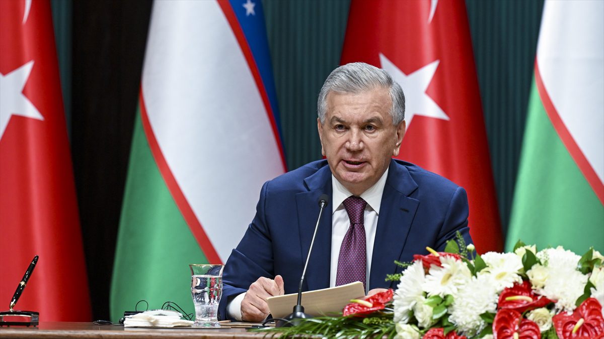 Özbekistan Cumhurbaşkanı Şevket Mirziyoyev, Cumhurbaşkanı Recep Tayyip Erdoğan'la görüşmesine ilişkin,