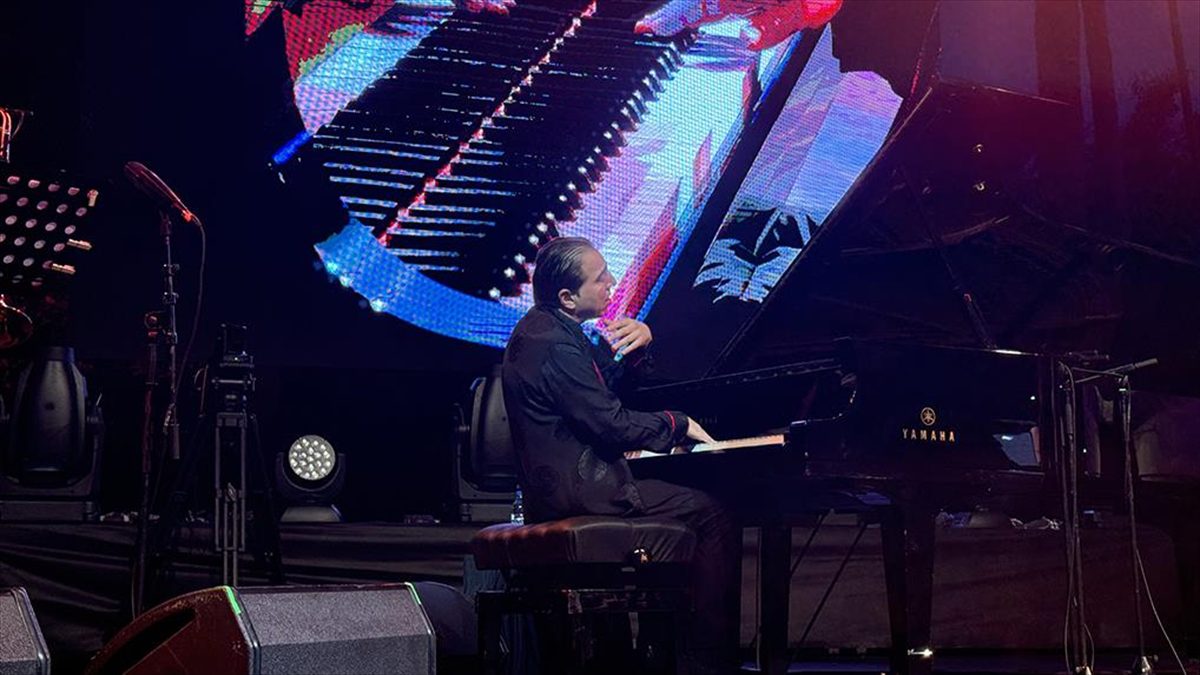 Antalya'da bu yıl yedincisi düzenlenen Antalya Akra Caz Festivali'nde, dünyaca