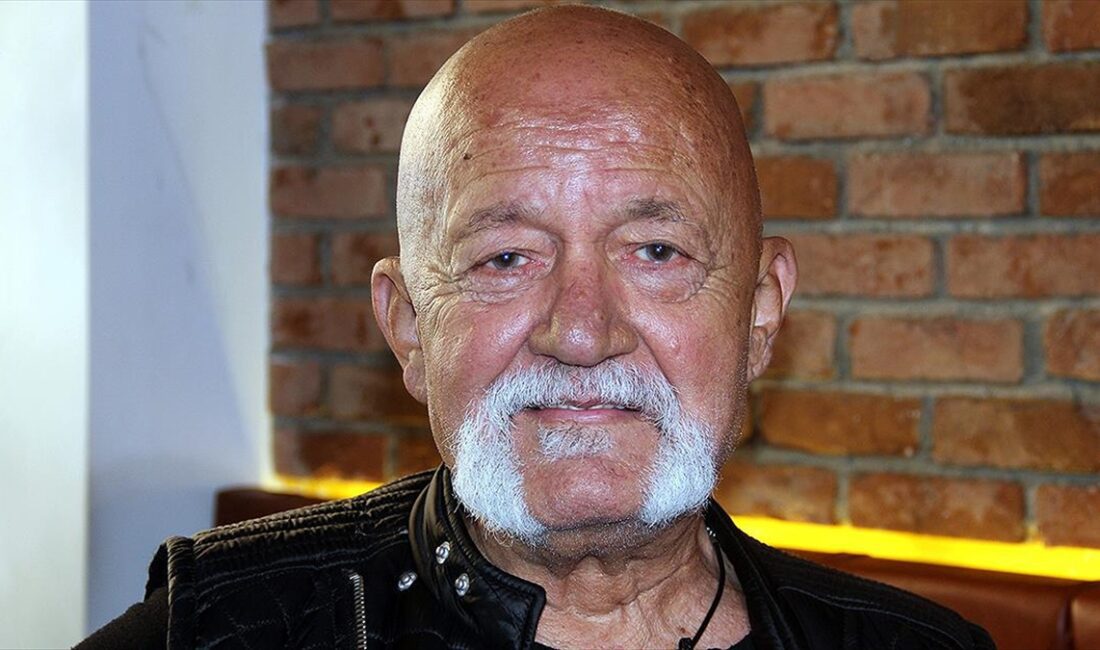 51 yıllık sinema kariyerinde Ayhan Işık, Aliye Rona, Kemal Sunal,