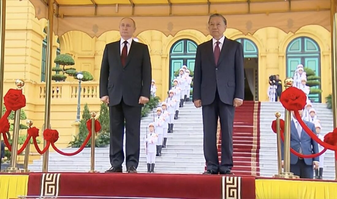 MOSKOVA (AA) – Kremlin Sarayından yapılan açıklamaya göre, Vietnam’ı ziyaret
