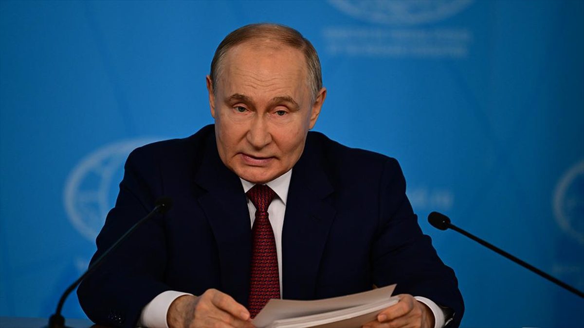 Rusya Devlet Başkanı Vladimir Putin, Ukrayna'nın birliklerini Donetsk, Luhansk, Herson
