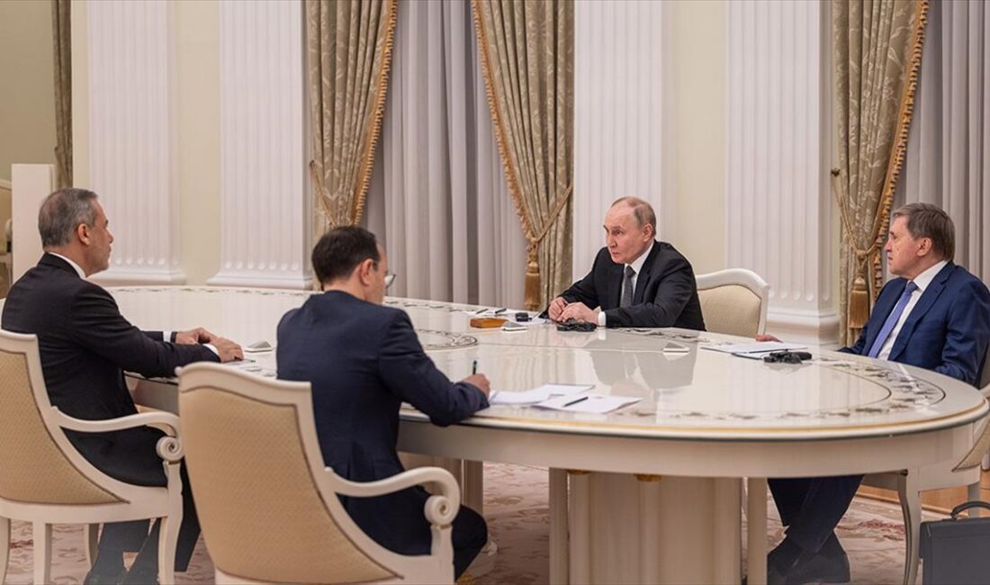 Rusya Devlet Başkanı Vladimir Putin, ülkesinin Türkiye ile ilişkilerinin gelişmesini