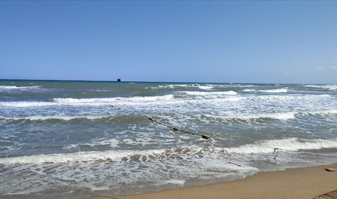 Düzce'nin turizm bölgelerinden Akçakoca ile Sakarya'nın Karadeniz'e kıyısı olan Kaynarca,