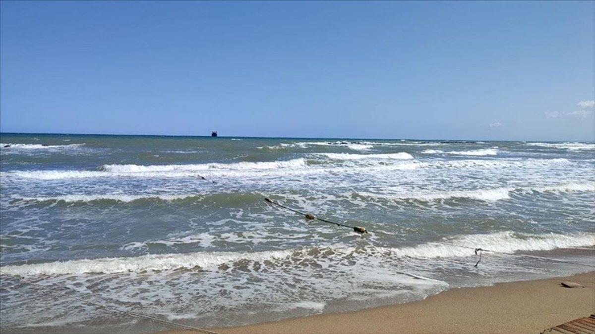 Düzce'nin turizm bölgelerinden Akçakoca ile Sakarya'nın Karadeniz'e kıyısı olan Kaynarca,