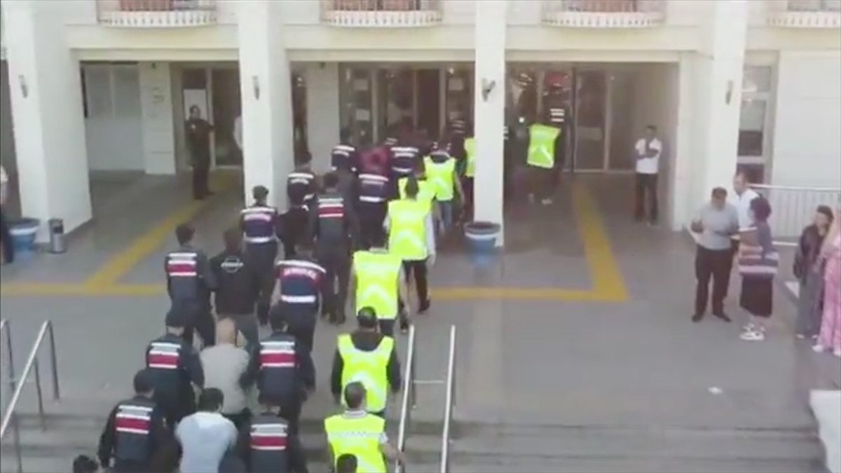 İçişleri Bakanı Ali Yerlikaya, 15 ilde "yasa dışı bahis ve