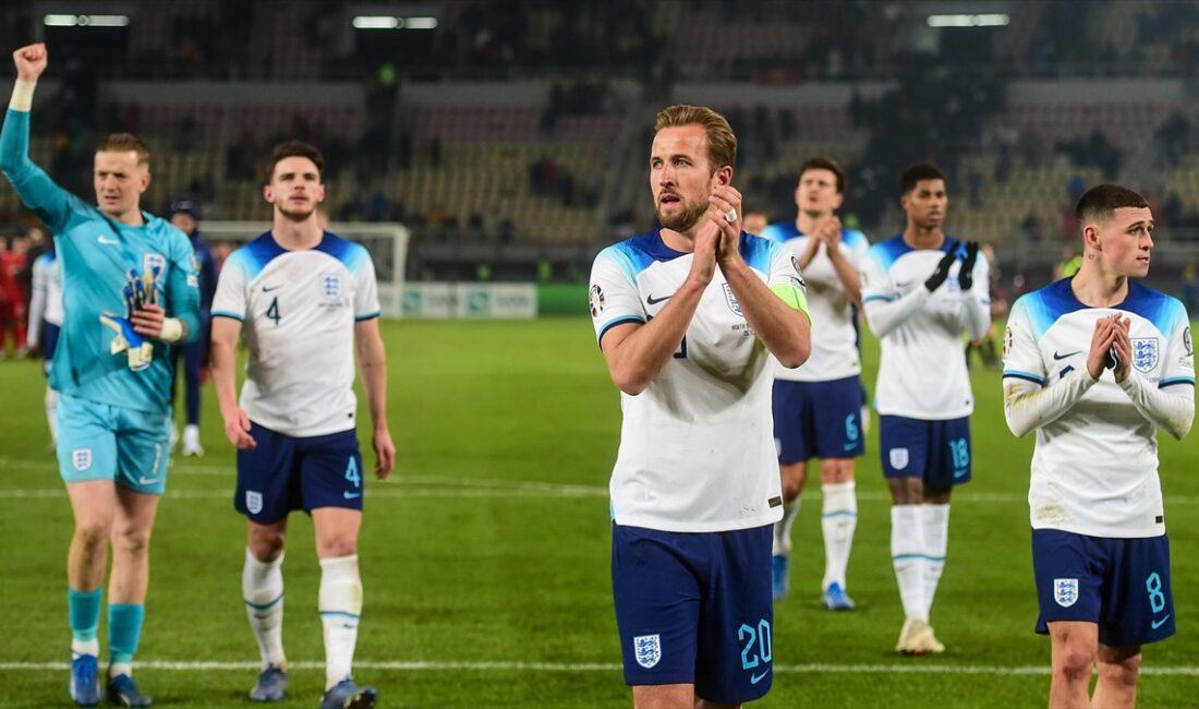 2024 Avrupa Futbol Şampiyonası (EURO 2024) C Grubu'nda Sırbistan ile