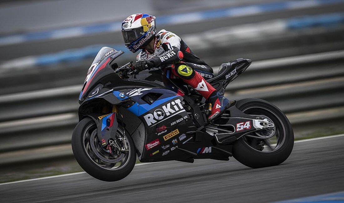 Motosiklet yarışçısı Toprak Razgatlıoğlu, Dünya Superbike Şampiyonası'nın İtalya'daki 4. ayağının