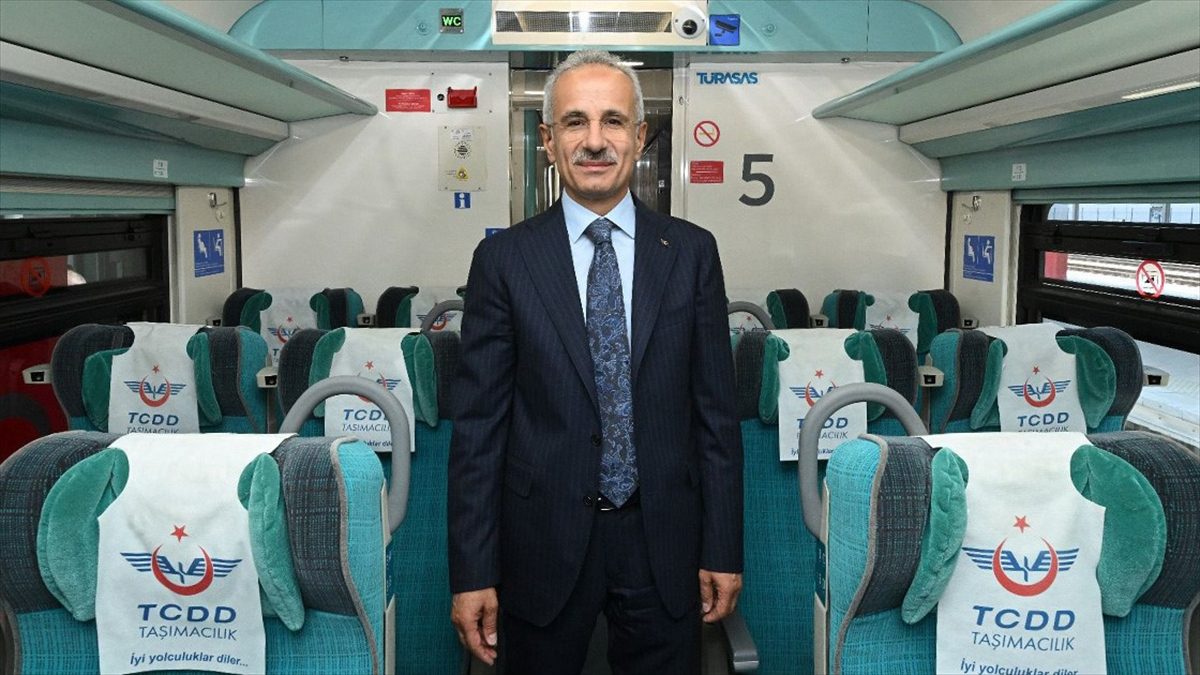Ulaştırma ve Altyapı Bakanı Abdulkadir Uraloğlu, "14-15-16 ve 22-23 Haziran'da