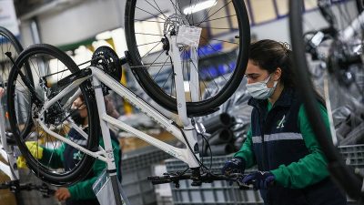 Türkiye'nin bisiklet üretimi geçen yıl 1,7 milyon adede ulaşırken, ihracatı