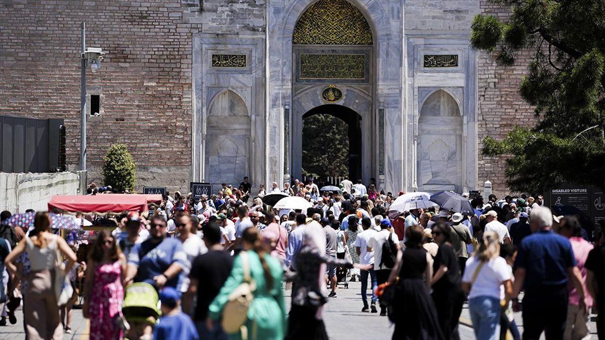 Türkiye, bu yılın ocak-mayıs döneminde toplam 17 milyon 809 bin