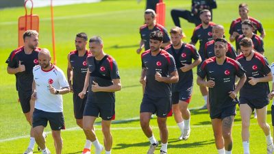 Başkent Varşova'daki PGE Narodowy Stadı'nda yapılacak Polonya-Türkiye müsabakası, TSİ 21.45'te