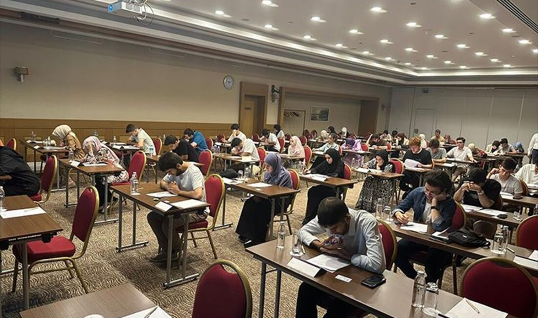 Türkiye Maarif Vakfı (TMV) ile Katar Üniversitesi, 30 Türk öğrencinin