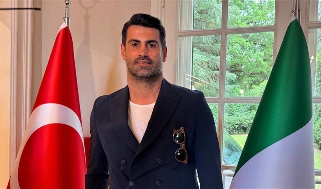 A Milli Futbol Takımı ile birlikte İtalya'da bulunan teknik direktör