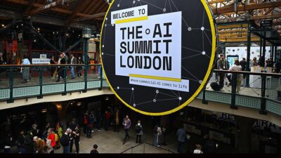 LONDRA (AA) – İngiltere’nin başkenti Londra’nın ev sahipliği yaptığı zirvede,