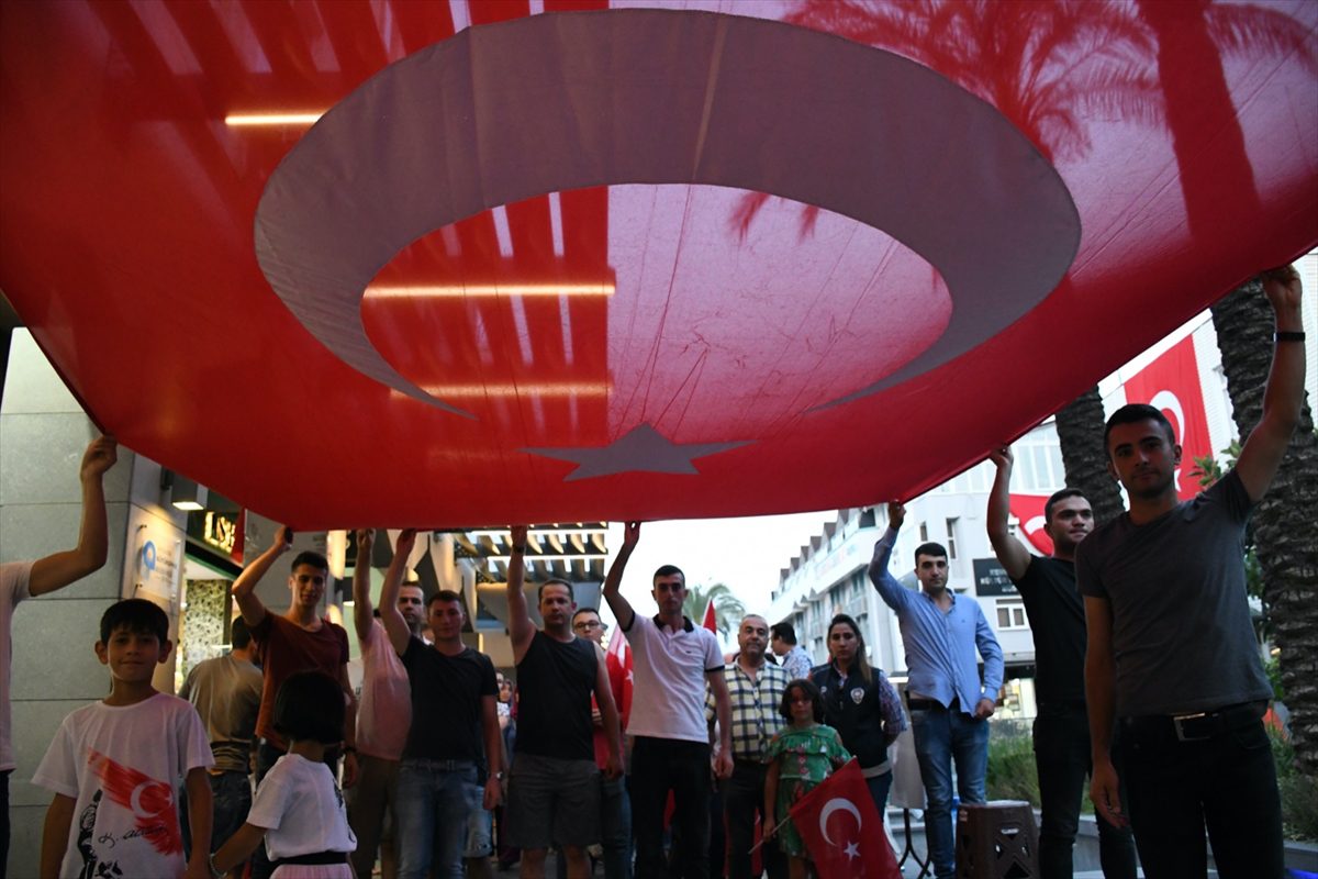 15 Temmuz Şehitlerini Anma, Demokrasi ve Milli Birlik Günü dolayısıyla