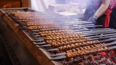 Adana Valiliği tarafından organize edilen 8. Uluslararası Adana Lezzet Festivali,