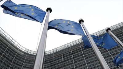 Avrupa Birliği (AB), Srebrenitsa Soykırımı'nda hayatını kaybedenleri anarak, 29 yıl