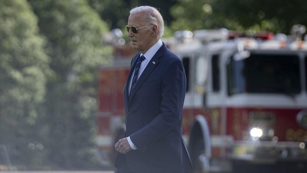 Biden'ın başkanlık seçimlerinde adayı olması, Demokrat Parti çevrelerinde endişeyle izlenirken