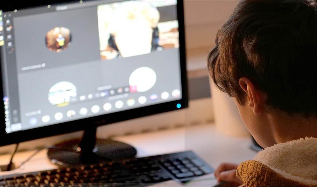 İSTANBUL (AA) – CBS News’un haberine göre, çocukları, çevrim içi