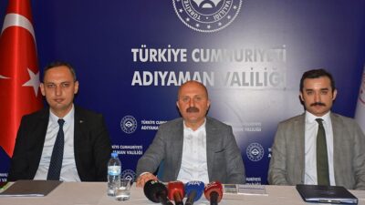 Adıyaman Valisi Osman Varol, kentte yapımı süren deprem konutları ile