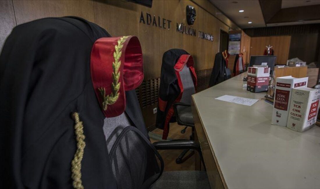 Yargıda toplu izin kullanımı anlamına gelen adli tatil yarın başlayacak.