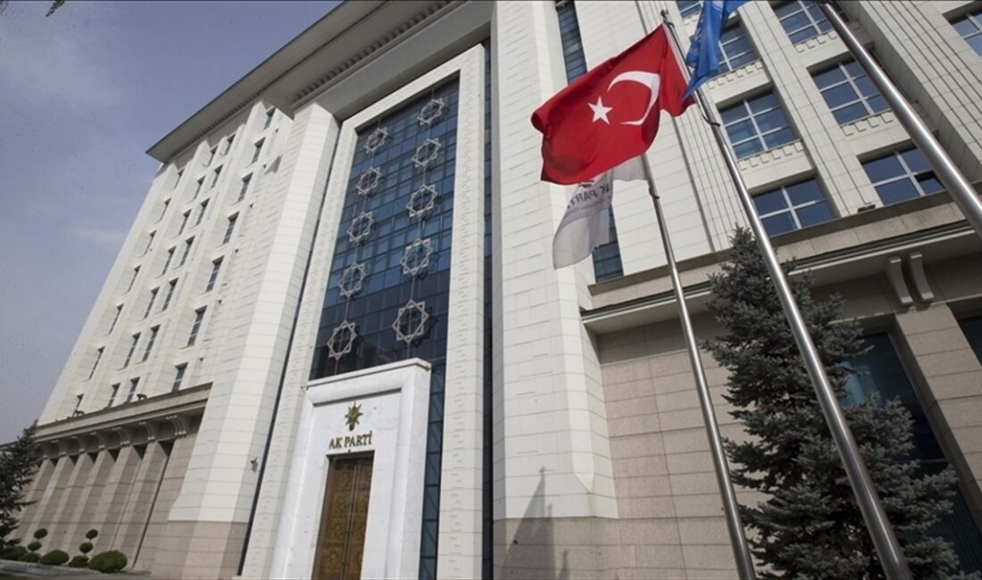 AK Parti'de kongre tarihine ilişkin takvim üzerinde çalışma sürüyor.