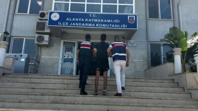 ANTALYA (AA) – Antalya'nın Alanya ilçesinde hakkında 40 ayrı suçtan