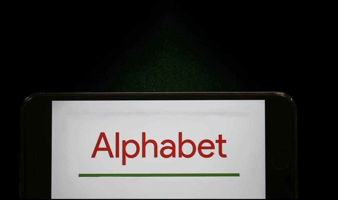 ABD'li teknoloji şirketlerinden Alphabet'in geliri, bu yılın ikinci çeyreğinde yüzde
