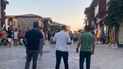 Antalya'da jandarma ekiplerince hanutçuluk denetimi gerçekleştirildi.