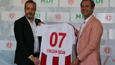üper Lig ekiplerinden Antalyaspor, şort sponsorluğu için HDI Sigorta ile