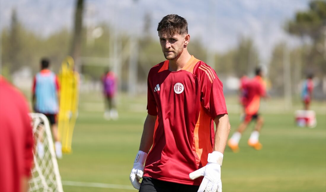 ANTALYA (AA) – Süper Lig ekiplerinden Fraport TAV Antalyaspor, yeni