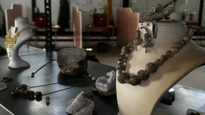 Konya Teknik Üniversitesi (KTÜN) öğrenci ve akademisyenleri, arazilerden topladıkları yarı