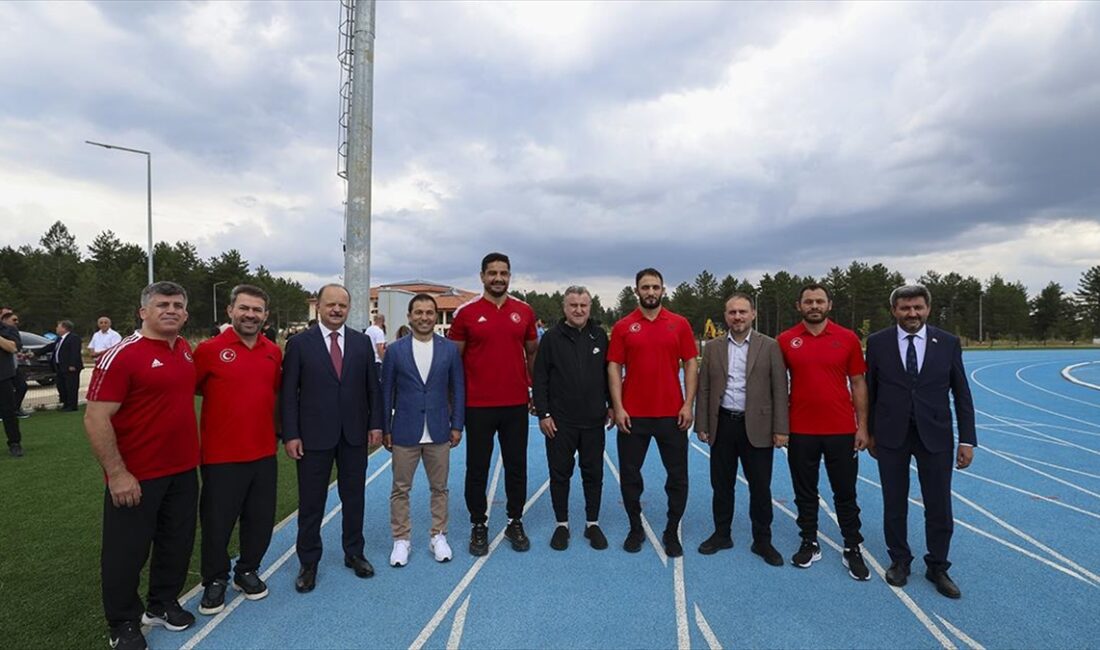 ANKARA (AA) – Bakanlıktan yapılan açıklamaya göre, ziyarette Spor Hizmetleri