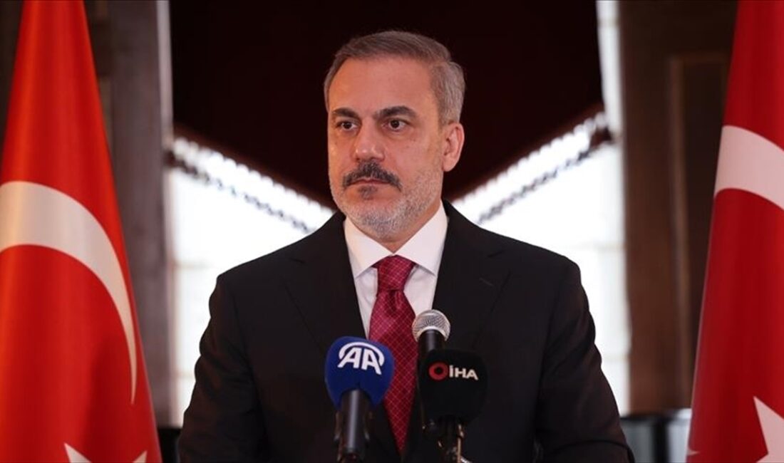Dışişleri Bakanı Hakan Fidan, İsrail'e tepki olarak, "Cumhurbaşkanımız insanlık vicdanının