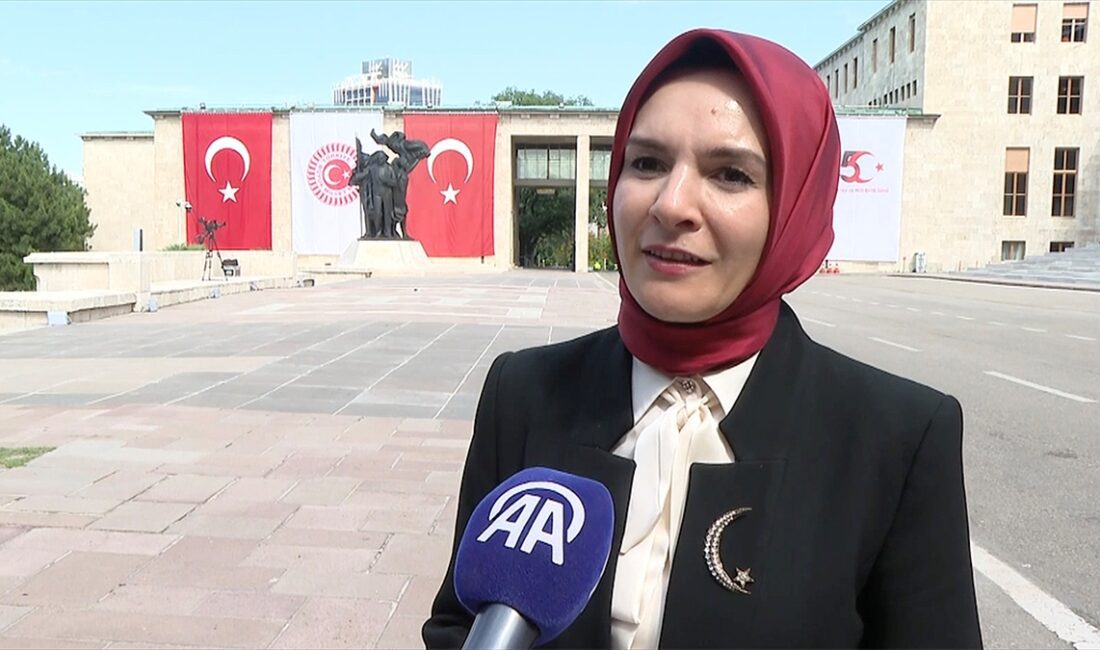 Aile ve Sosyal Hizmetler Bakanı Mahinur Özdemir Göktaş, "15 Temmuz