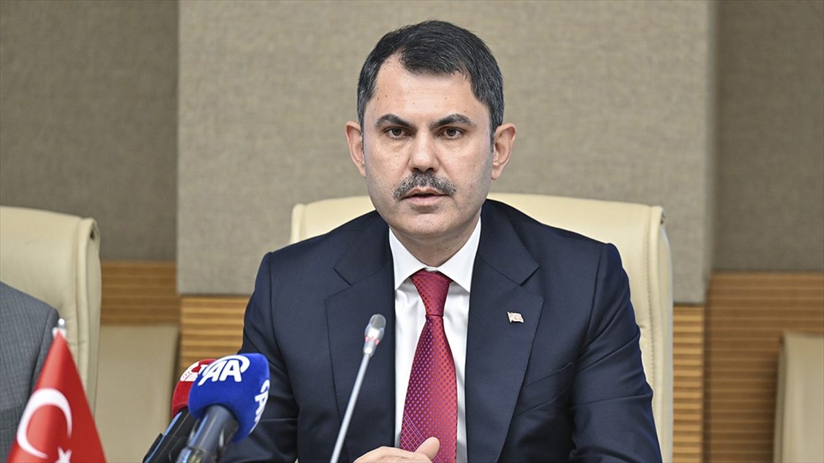 Çevre, Şehircilik ve İklim Değişikliği Bakanı Kurum, "Cennet vatanımızın havasını,