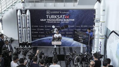 Bakan Uraloğlu, Türksat 6A'nın uzay yolculuğuna dair, "Başarılı bir nakil