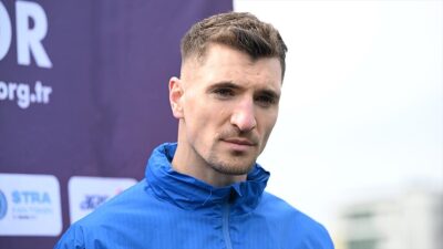 Belçikalı futbolcu Thomas Meunier'in, Trabzonspor Kulübü ile sözleşmesini tek taraflı