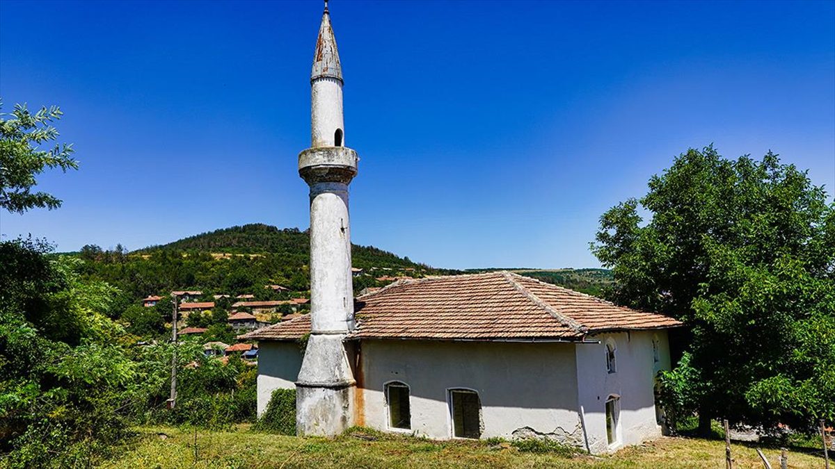Bulgaristan'ın Veliko Tırnovo iline bağlı Suhindol kasabasında bulunan ve ülkede