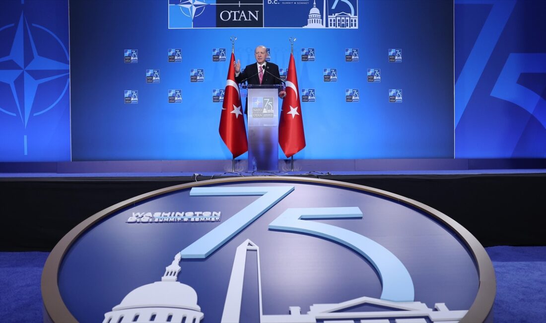 Cumhurbaşkanı Recep Tayyip Erdoğan, NATO Devlet ve Hükümet Başkanları Zirvesi