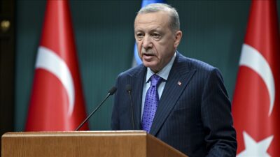 Erdoğan, sosyal medya hesabından yaptığı paylaşımda, "ABD'nin 45'inci Başkanı ve
