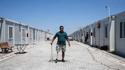 Hatay'da 6 Şubat 2023'teki ilk depremde yıkılan binanın enkazından 149