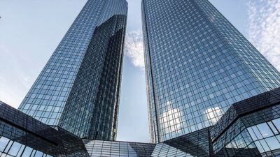 Deutsche Bank, Türk lirası cinsinden tahvillerin yatırımcılar için son derece