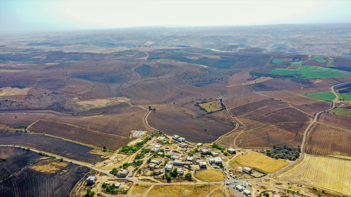 AFAD'dan yapılan açıklamada, Diyarbakır'ın Çınar ilçesindeki Köksalan ve Bağacık mahalleleri