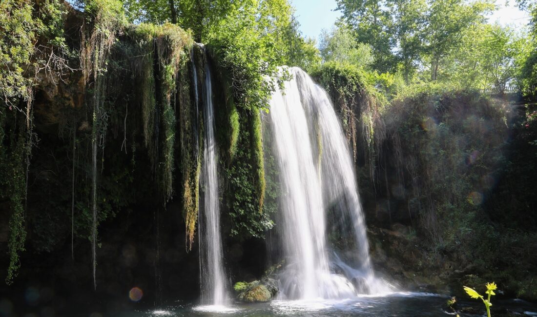 ANTALYA (AA) – Antalya Büyükşehir Belediyesi, bakım ve onarım çalışması
