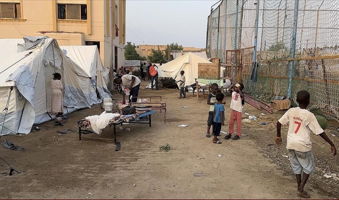 Doğu Afrika ülkesi Sudan, ordu ile paramiliter Hızlı Destek Kuvvetleri