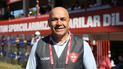 Tarihi Kırkpınar Yağlı Güreşleri başcazgırlığını "çayırın efsanesi" Şükrü Kayabaş'tan devralacak